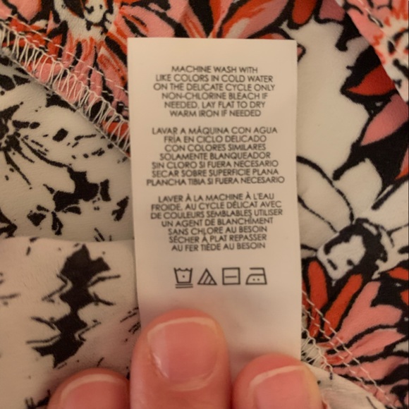 CABi size Small Seraphina layered blouse - Picture 6 of 7